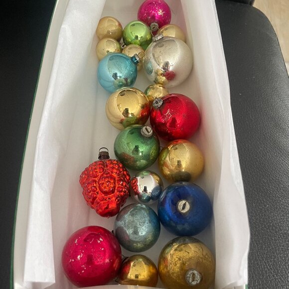 Vintage Glass Feather Tree Ornaments(20) - Picture 2 of 5